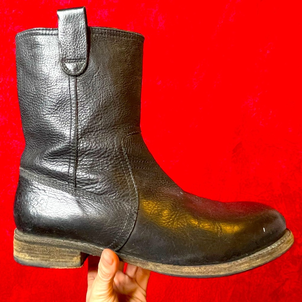 Blackstone black leather boots size 13